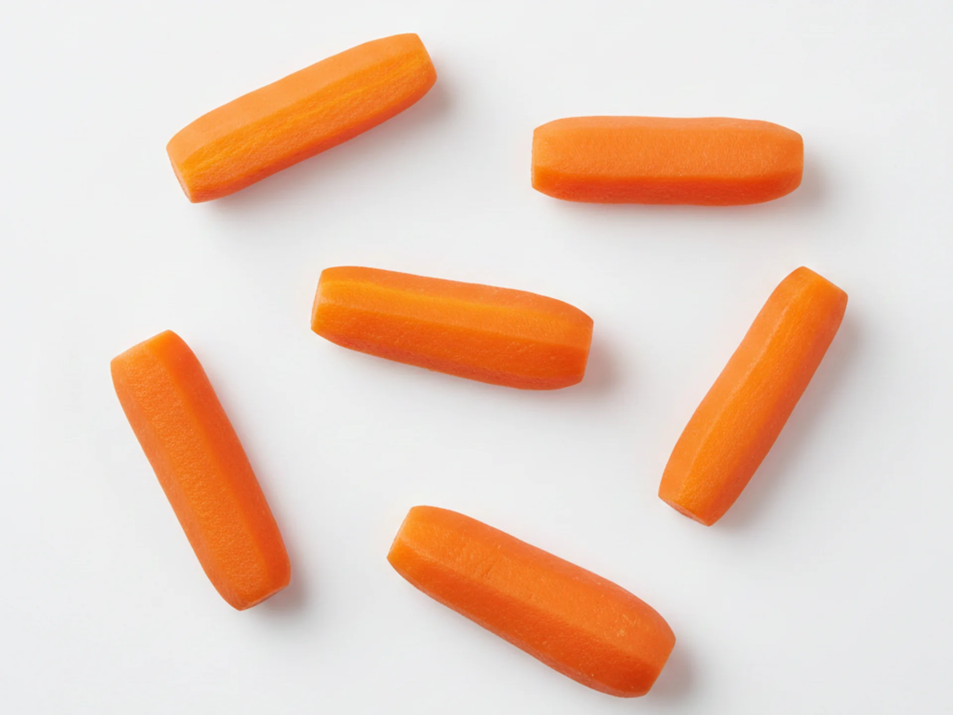 For toddlers 12 months and up, carrots can be served in more varied textures. Offer soft-cooked pieces, grated raw carrots, or roasted carrot sticks. You can also incorporate carrots into family meals like soups, stews, or grated into muffins.